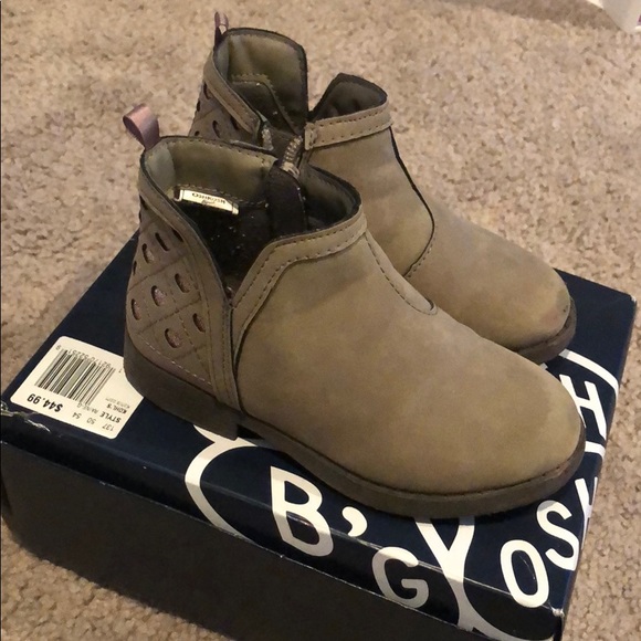 Boots - Picture 2 of 2